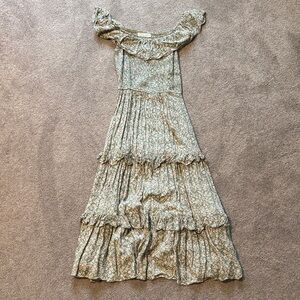 Carly Jean Los Angeles Sage Floral Maxi Dress